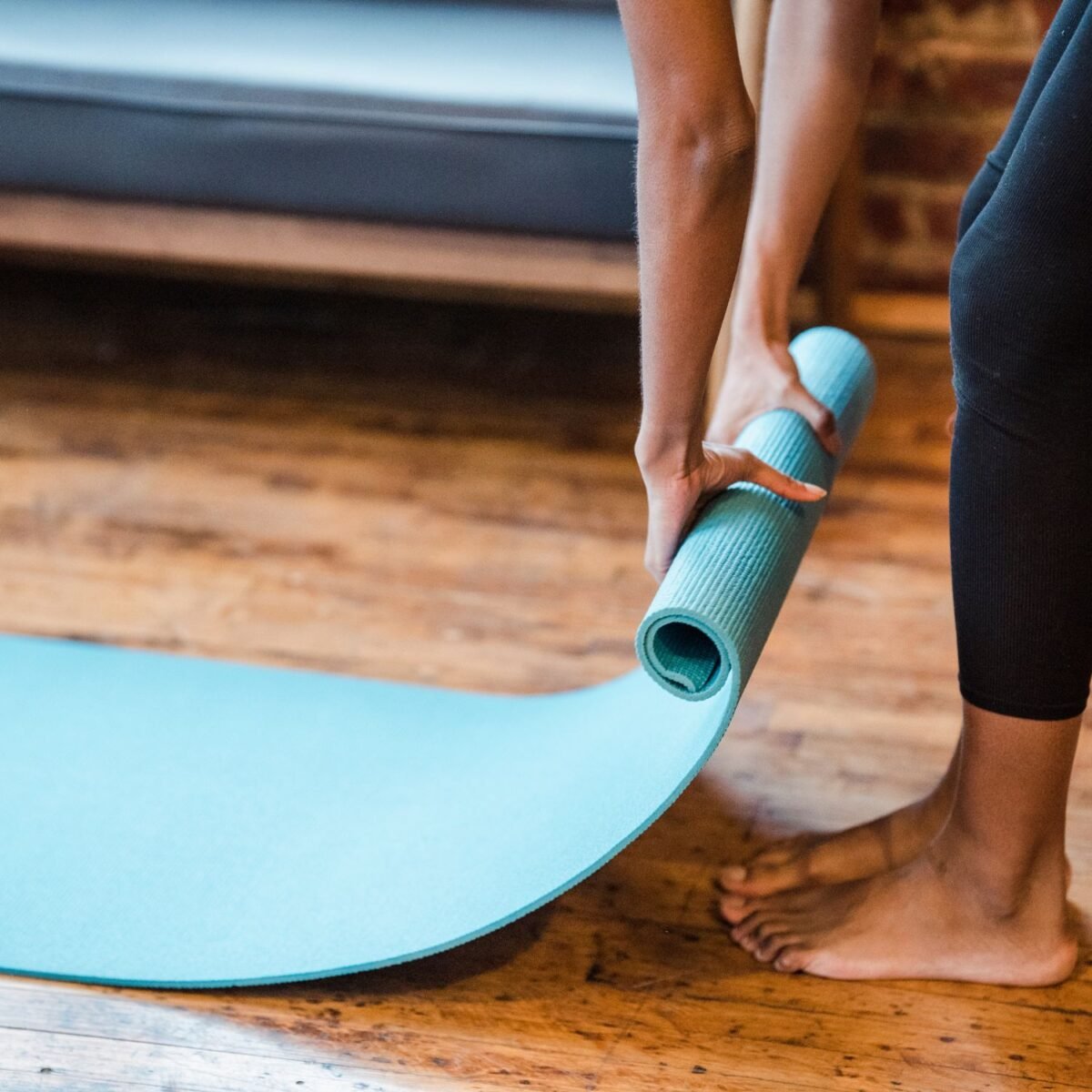 Yoga Mat 6mm, 68x24 inch Non-Slip Exercise Mat